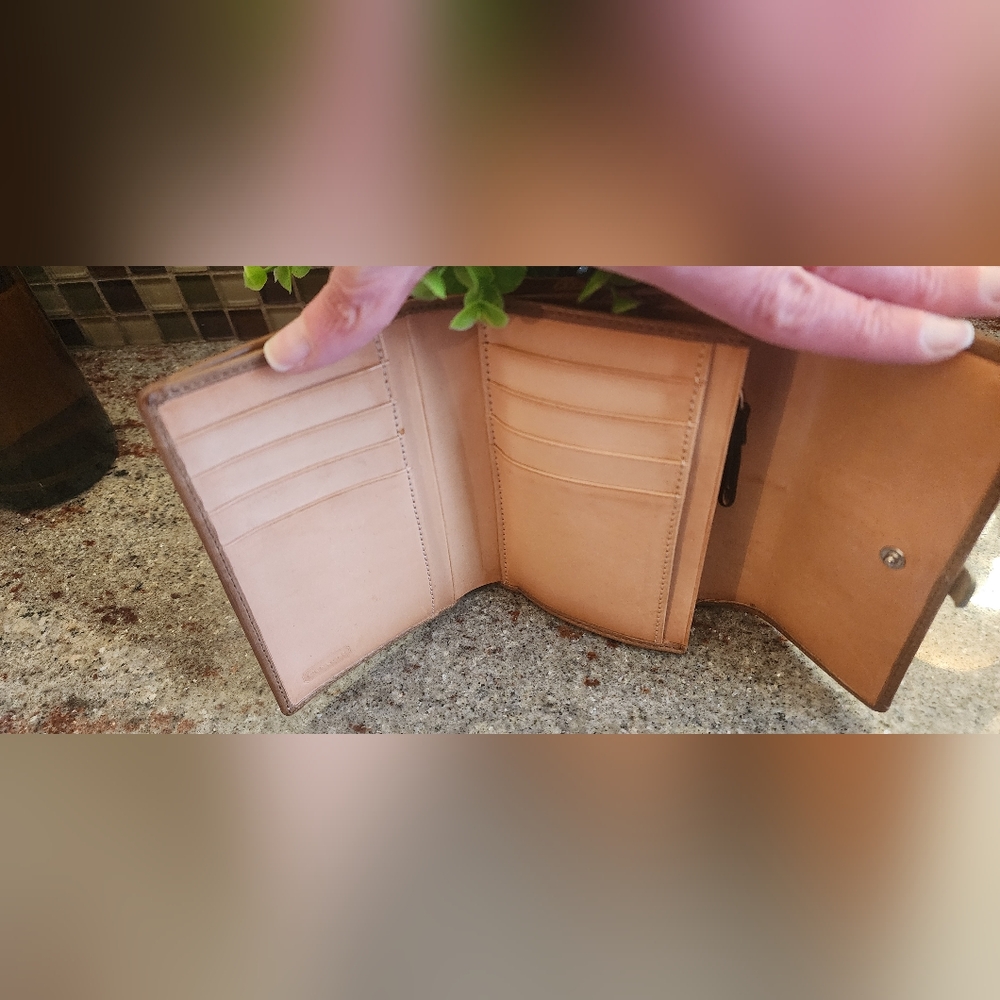 Brown Patterned Wallet - Picture 5 of 6